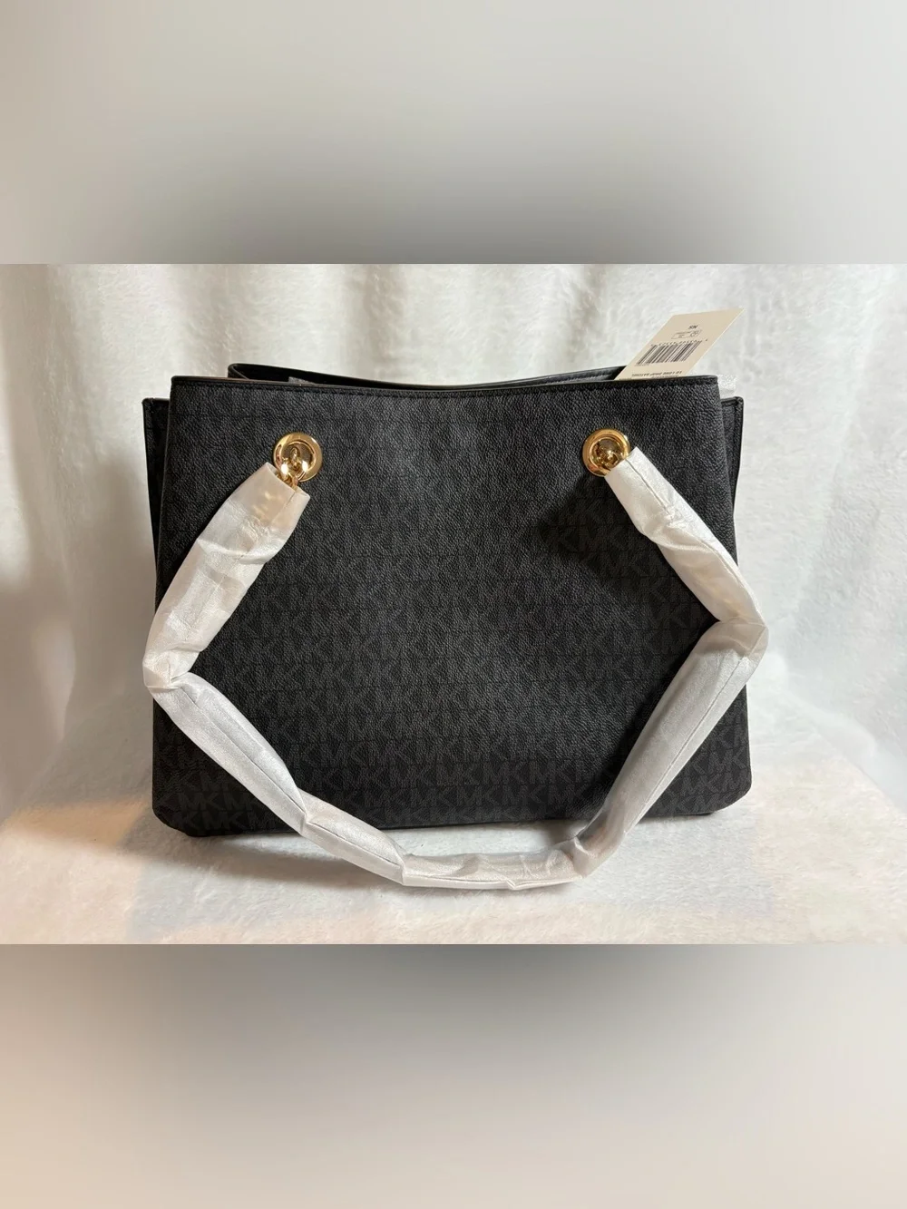 *NWT* MICHAEL KORS Teagen Large Long Drop Satchel- Black
